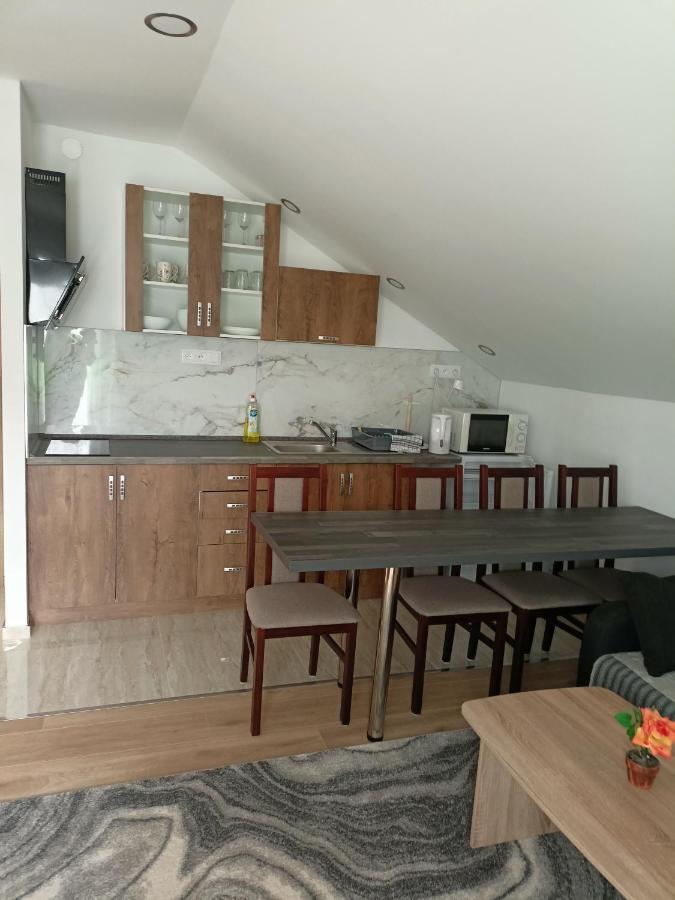 Apartman Zlata Rybka Podhájska Exterior foto